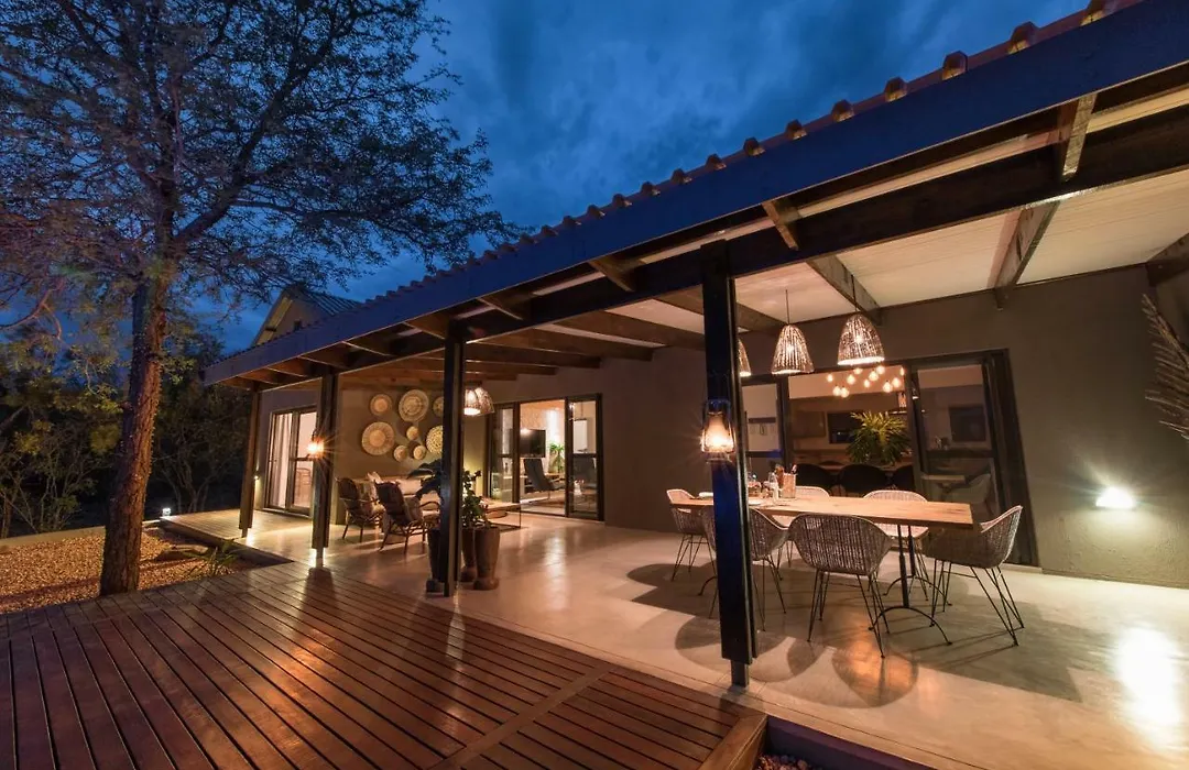Bushwillow Private Villa-1